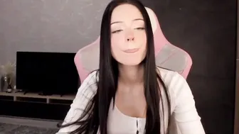 Girl_of_yourdreams_