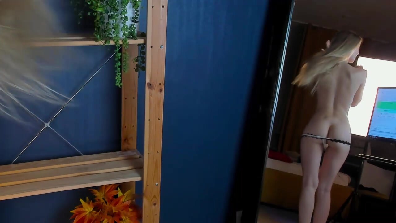 Milablush private show