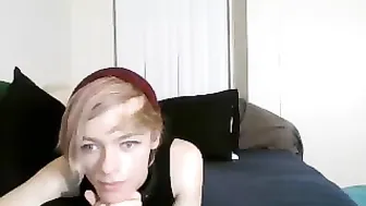 butt_slutz  Beautiful clitoris near the model