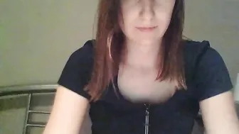 kimsytje  Ask a plenty coin representing to be nude