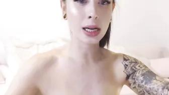 eliselaurenne  Creamy Pussycat mfc Webcam show