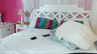 debralee  Creampie webcam pussycat record