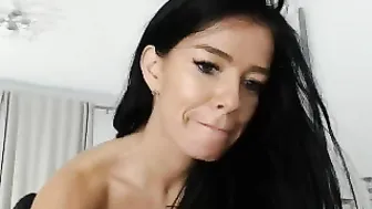 aileennxxx  Showed how beautiful her genitals