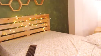 afrokat_latina masturbating in damp panties