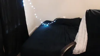 moonlitfox  Shower Camshow