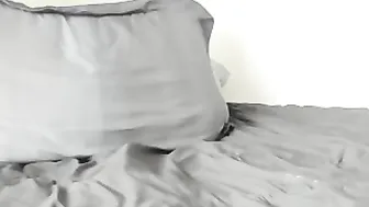 Zurieelivira Fascinating passion masturbates shaved pussy