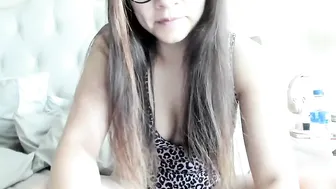 bellatorrez Big breasted slut gently wrestles pussy