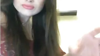 BettyBrosmer Sexy chick caresses pussy