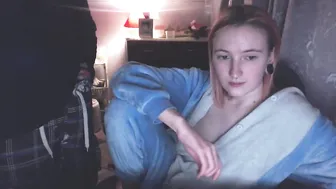 elfium Hot thing is relaxing with sex toys