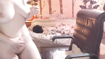 Forest_Nymph Big tit lady masturbates cunt