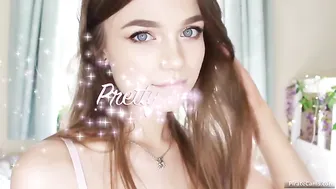 OreoB4by2 buxom cutie is played with dildo