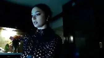 no_bo_dy spectacle 15.02.2019