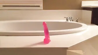 Queen_Kate cute confused teasingly pussy