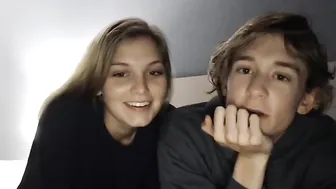 funcoupleexx gorgeous krail pulls unshaven pussy