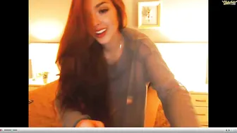 Lina_Arroyave busty babe twirls big ass