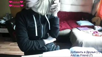 LeeLoo charming slut fucks both holes