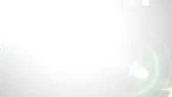 Ashly Anderson caresses his cap