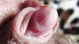 Cuteblonde667 painted chick sucks dildo