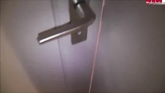 sexyvenushuegel vicious bitch pulls vagina with fingers