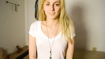 Chezza Luna manyvids hot handjob masturbating pussy