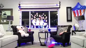 arianina  manyvids luxurious slut masturbates shaved cunt