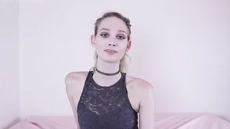 Lyra Fae  manyvids busty blonde masturbating shaved vagina