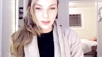 Zeta_bb manyvids ardent bitch poses in fries