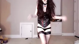 Tara Quartz ManyVids Vampire