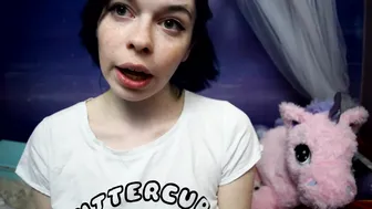 Bat Maisie  sexy brown hair caresses shaved holes