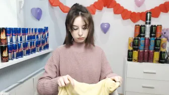 mia_sage shy young lady caresses intimate places