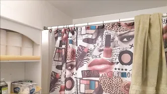 JENN NIGHT 24_TIT-SHOWER-CUM