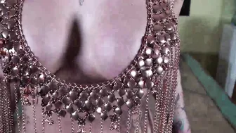 pamelabalian hot blonde shaking boobs