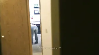 TARATAINTONXXX _Be the Voyeur and Catch the Horny Housewife Masturbating!