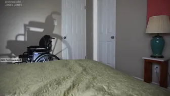 JANEY JONES  _Mommy's Handjob Lesson