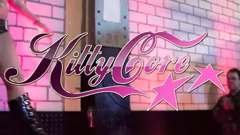 KittyCore - Show mit Sharon De Vale
