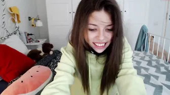 christine_horny 8.11.2019 929 female chaturbate