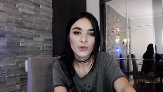 nicolemanson 5.52.020 54 female chaturbate