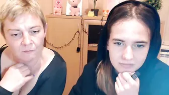 caroline_ellin 5.52.020 53 couple chaturbate