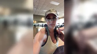 Kendra Lust onlyfans 2019-10-10