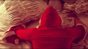 Beth Bennett onlyfans [0828764] December 3rd ????oggy for christmas????Beth???? naughty advent calendar [2017 12 03]