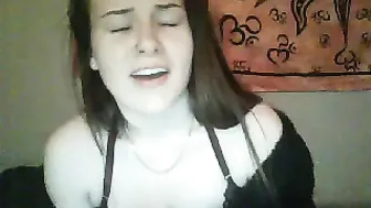 snowbunnybaby 0.10.2018 823 myfreecams