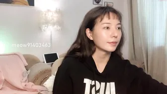 b_meow 2092020 245_female webcam