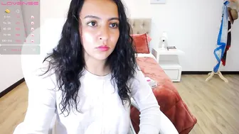 violet_honey18 8092020 342_female webcam fuck show