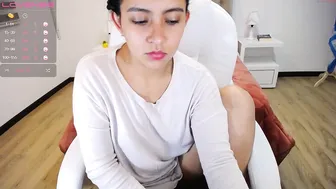 violet_honey18 9092020 129_female webcam