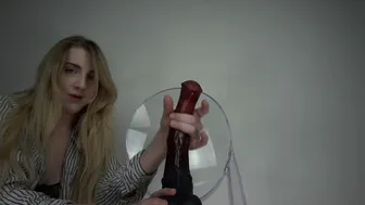 MissPrincessKay manyvids_75 - Taking Bad Dragon All The Way Balls Deep