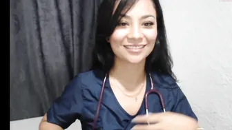 valentinalopera chaturbate gorgeous mare gently massages pussy