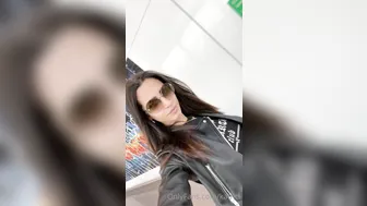 kathts 01.05.2020 36100923 Had some airport fun on my way home (1)