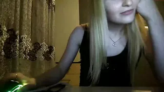 cute_lilla 8092020 423_female chaturbate