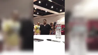 tconradx 18 10 2017 1109470 VIDEO  Convention part 2 takin