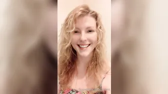 ellanovaxxx 25 05 2020 42257584 Staying up late to fi